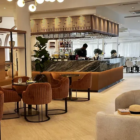 King Jason Paphos - Designed For Adults By Louis Hotels-3